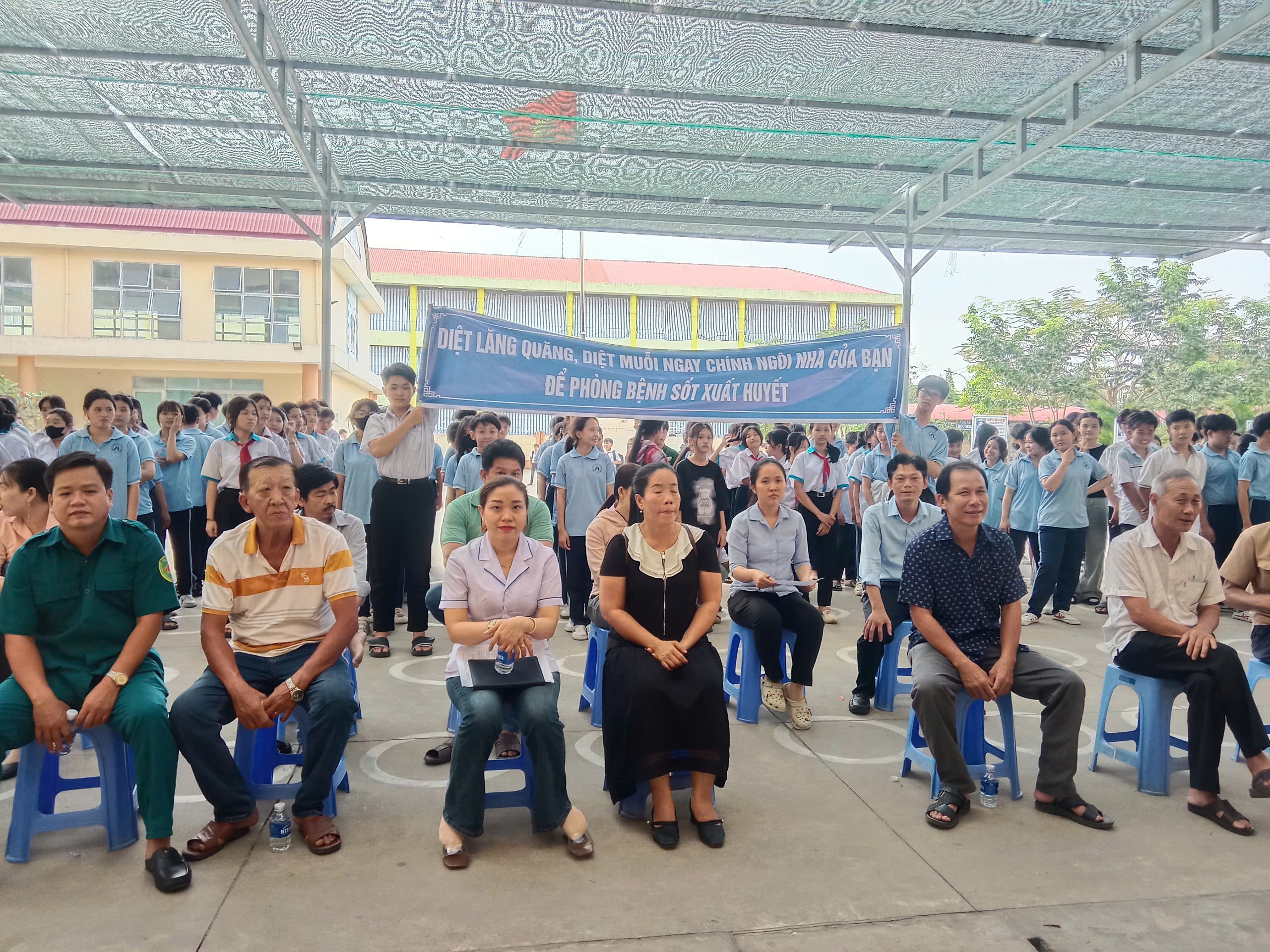 Xã Hòa Hưng mít tinh phòng chống sốt xuất huyết